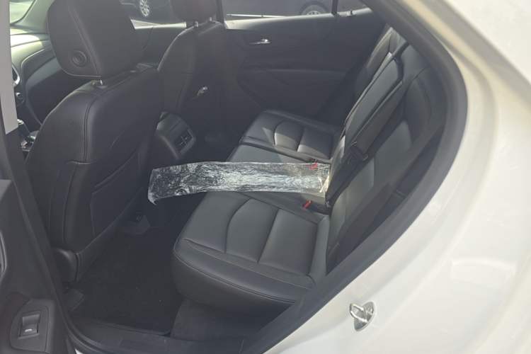 Used Chevrolet Equinox 2019 535T Automatic YuJie Edition China VI Left Rear Seat