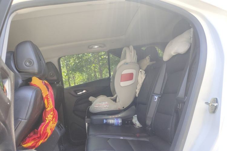 Used Chevrolet Equinox 2019 535T Automatic YuJie Edition China V Standard Left Rear Seat