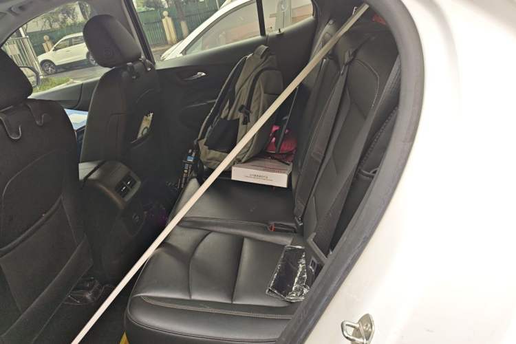 Used Chevrolet Equinox 2019 535T Automatic YuJie Edition China VI Left Rear Seat