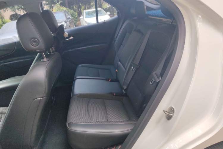 Used Chevrolet Equinox 2019 535T Automatic Lingjie Edition China V Standard Left Rear Seat