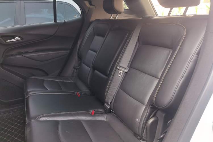 Used Chevrolet Equinox 2019 535T Automatic Chijie Edition China V Standard Left Rear Seat