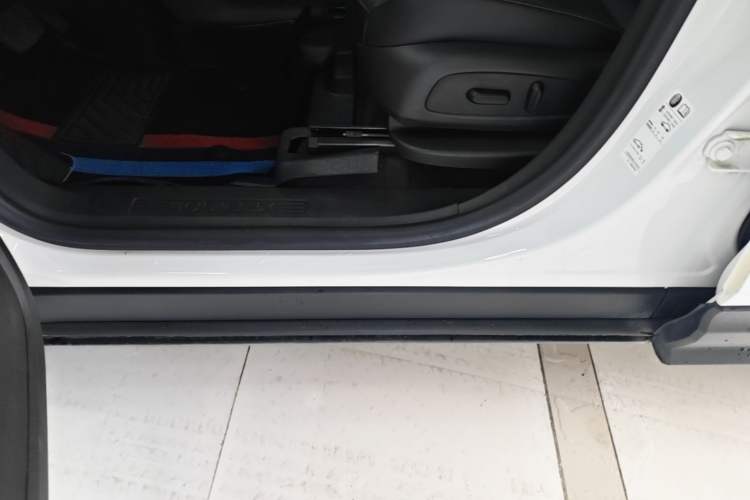 Used Chevrolet Equinox 2019 535T Automatic Chijie Edition China VI Left Side Sill