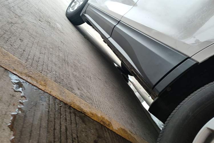 Used Chevrolet Equinox 2019 535T Automatic Chijie Edition China V Standard Left Side Sill