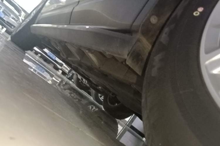 Used Chevrolet Equinox 2019 535T Automatic YuJie Edition China VI Left Side Sill