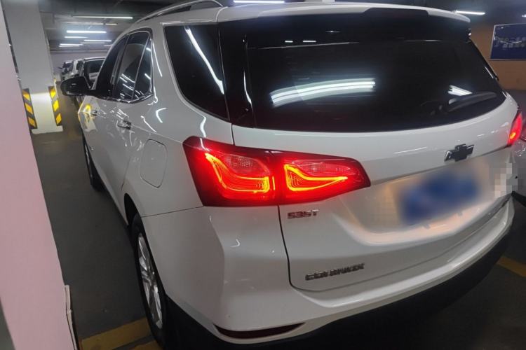 Used Chevrolet Equinox 2019 535T Automatic YuJie Edition China VI Left Side