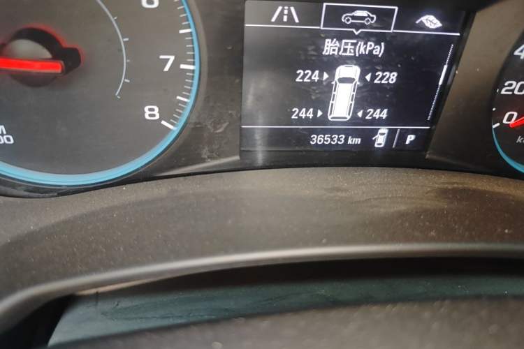 Used Chevrolet Equinox 2019 535T Automatic Chijie Edition China VI Odometer Close Up