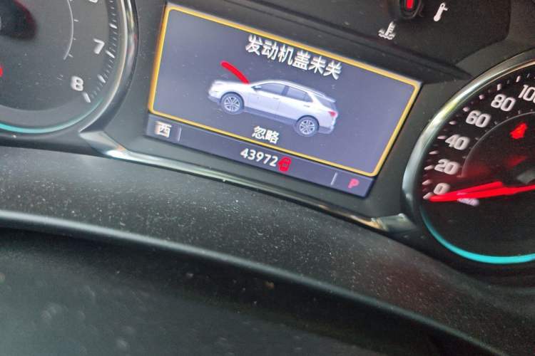 Used Chevrolet Equinox 2019 535T Automatic YuJie Edition China V Standard Odometer Close Up
