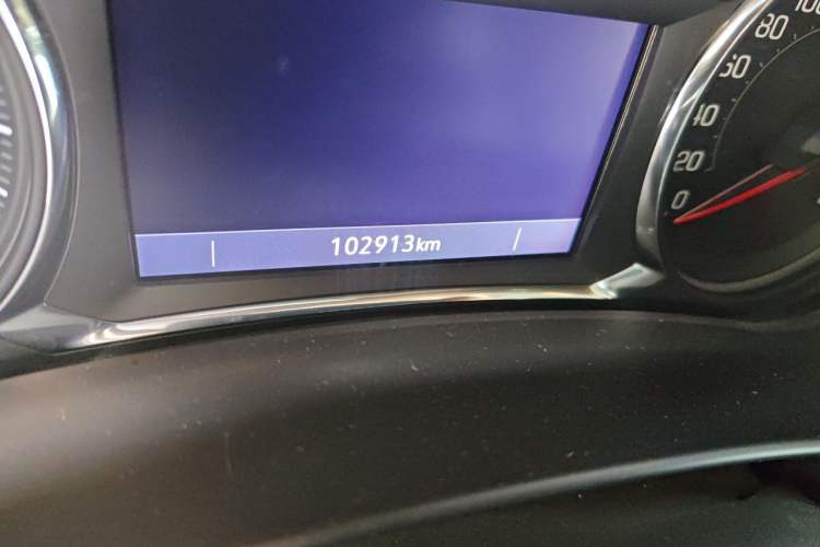 Used Chevrolet Equinox 2019 535T Automatic YuJie Edition China VI Odometer Close Up