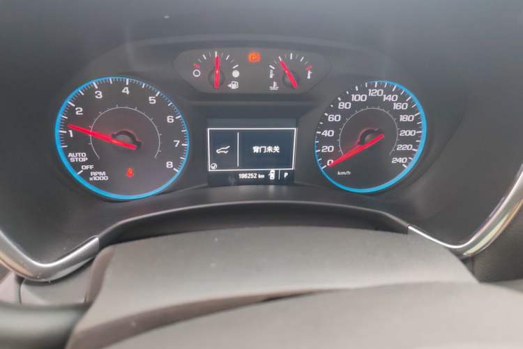 Used Chevrolet Equinox 2019 535T Automatic Lingjie Edition China V Standard Odometer Close Up
