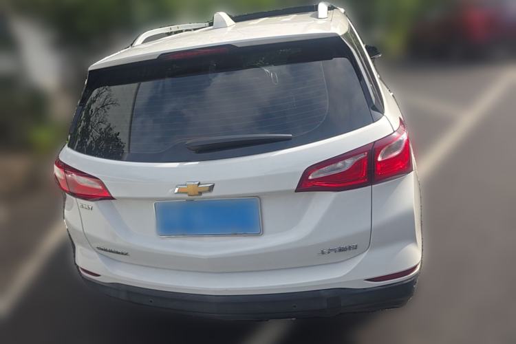 Used Chevrolet Equinox 2019 535T Automatic YuJie Edition China VI Rear