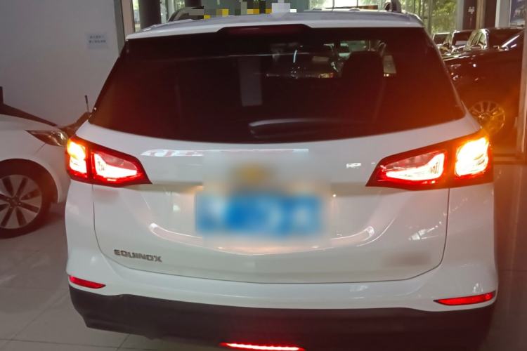 Used Chevrolet Equinox 2019 535T Automatic YuJie Edition China VI Rear