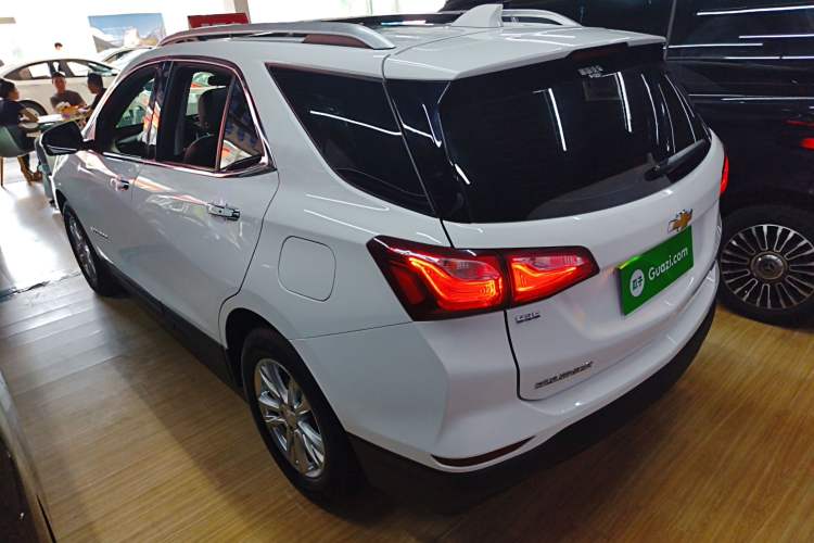 Used Chevrolet Equinox 2019 535T Automatic YuJie Edition China VI Rear Left 45 Deg