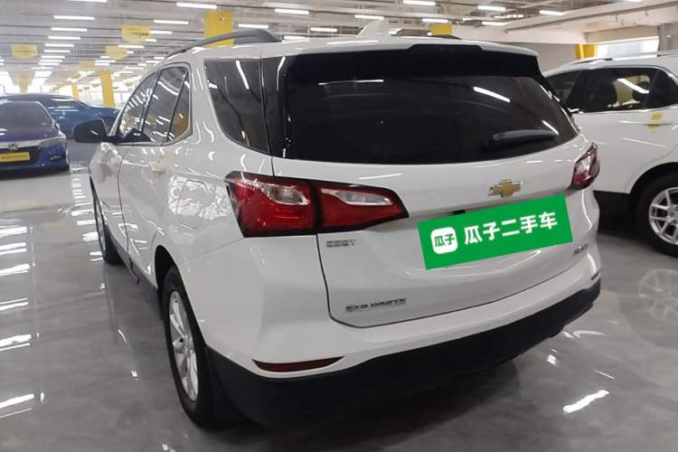 Used Chevrolet Equinox 2019 535T Automatic Chijie Edition China VI Rear Left 45 Deg