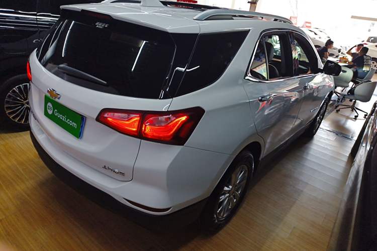 Used Chevrolet Equinox 2019 535T Automatic YuJie Edition China VI Rear Right 45 Deg
