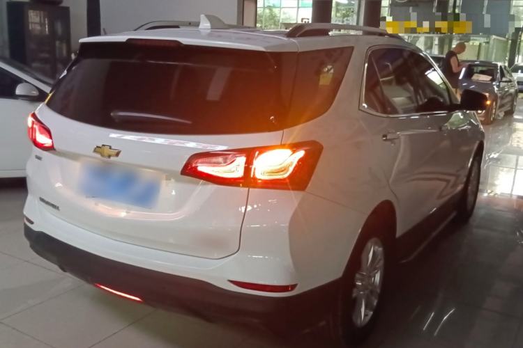 Used Chevrolet Equinox 2019 535T Automatic YuJie Edition China VI Rear Right 45 Deg