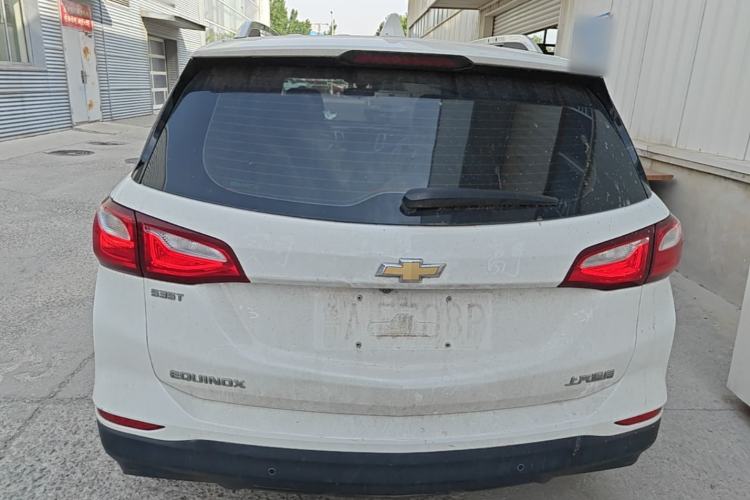Used Chevrolet Equinox 2019 535T Automatic YuJie Edition China VI Rear