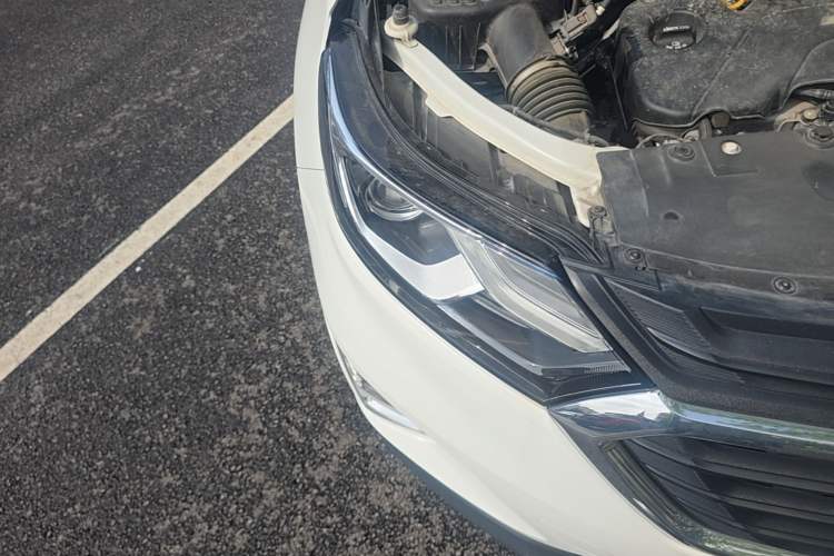Used Chevrolet Equinox 2019 535T Automatic YuJie Edition China VI Right Front Headlight