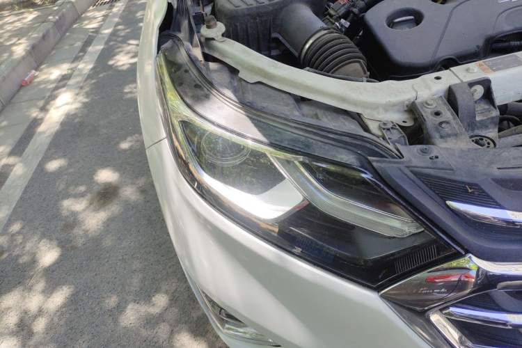 Used Chevrolet Equinox 2019 535T Automatic YuJie Edition China V Standard Right Front Headlight