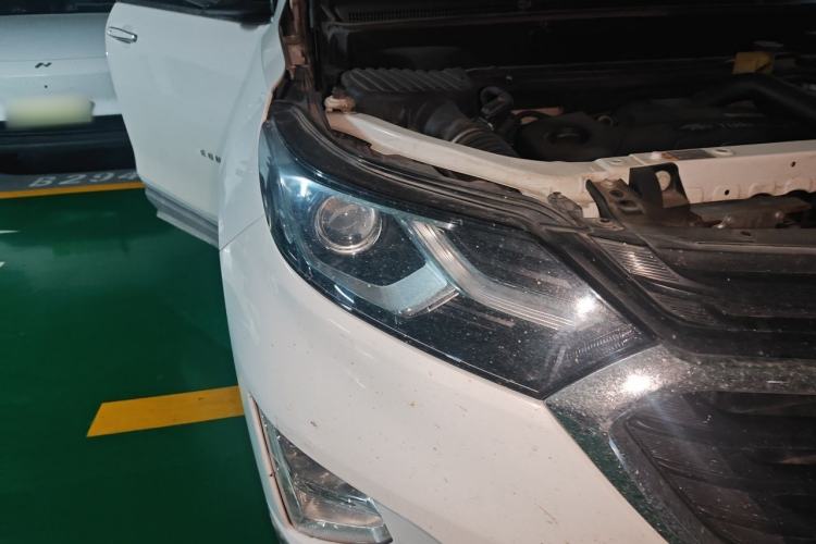 Used Chevrolet Equinox 2019 535T Automatic YuJie Edition China VI Right Front Headlight