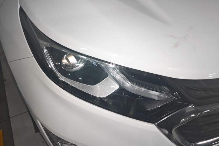 Used Chevrolet Equinox 2019 535T Automatic YuJie Edition China V Standard Right Front Headlight