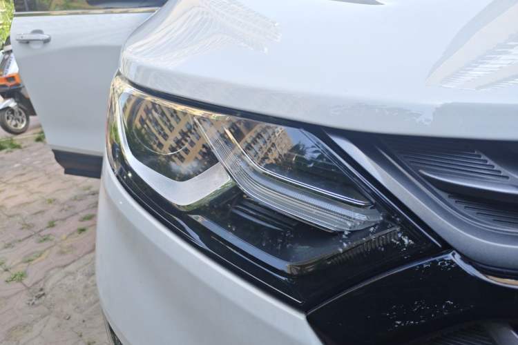 Used Chevrolet Equinox 2019 535T Automatic YuJie Edition China VI Right Front Headlight