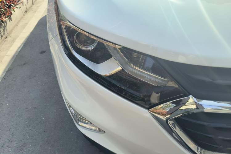 Used Chevrolet Equinox 2019 535T Automatic Chijie Edition China VI Right Front Headlight
