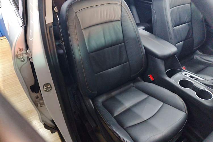 Used Chevrolet Equinox 2019 535T Automatic YuJie Edition China VI Right Front Seat
