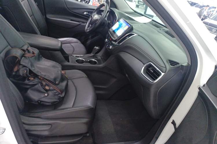 Used Chevrolet Equinox 2019 535T Automatic Chijie Edition China VI Right Front Seat