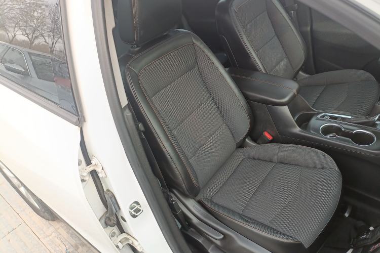 Used Chevrolet Equinox 2019 535T Automatic Lingjie Edition China VI Standard Right Front Seat
