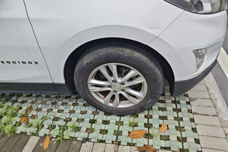 Used Chevrolet Equinox 2019 535T Automatic YuJie Edition China VI Right Front Wheel Hub