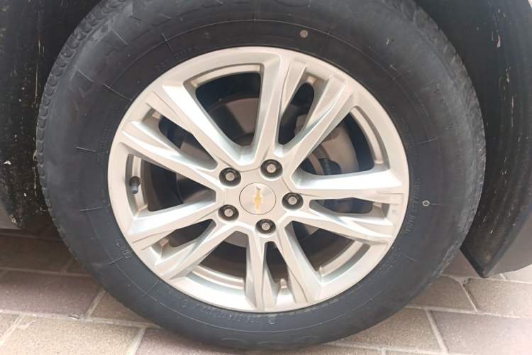 Used Chevrolet Equinox 2019 535T Automatic YuJie Edition China V Standard Right Front Wheel Hub