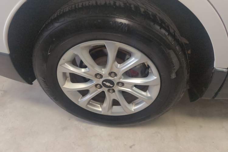 Used Chevrolet Equinox 2019 535T Automatic Lingjie Edition China V Standard Right Rear Wheel Hub