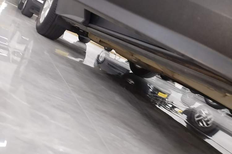 Used Chevrolet Equinox 2019 535T Automatic Chijie Edition China VI Right Side Sill