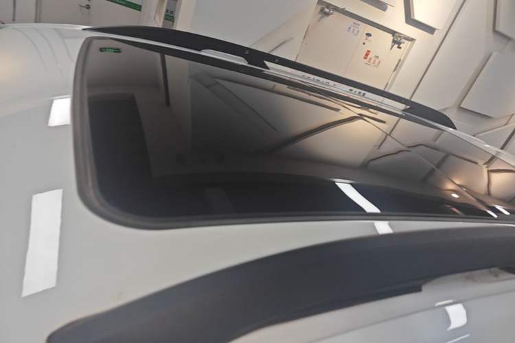 Used Chevrolet Equinox 2019 535T Automatic Chijie Edition China VI Roof