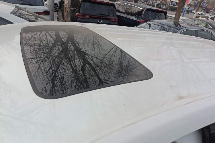 Used Chevrolet Equinox 2019 535T Automatic Lingjie Edition China VI Standard Roof