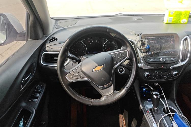 Used Chevrolet Equinox 2019 535T Automatic YuJie Edition China V Standard Steering Wheel