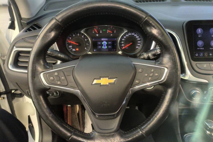 Used Chevrolet Equinox 2019 535T Automatic YuJie Edition China V Standard Steering Wheel