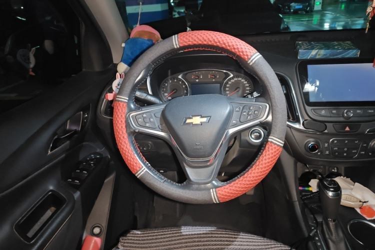 Used Chevrolet Equinox 2019 535T Automatic YuJie Edition China VI Steering Wheel