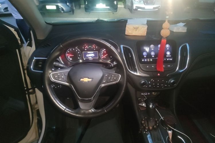 Used Chevrolet Equinox 2019 535T Automatic YuJie Edition China V Standard Steering Wheel