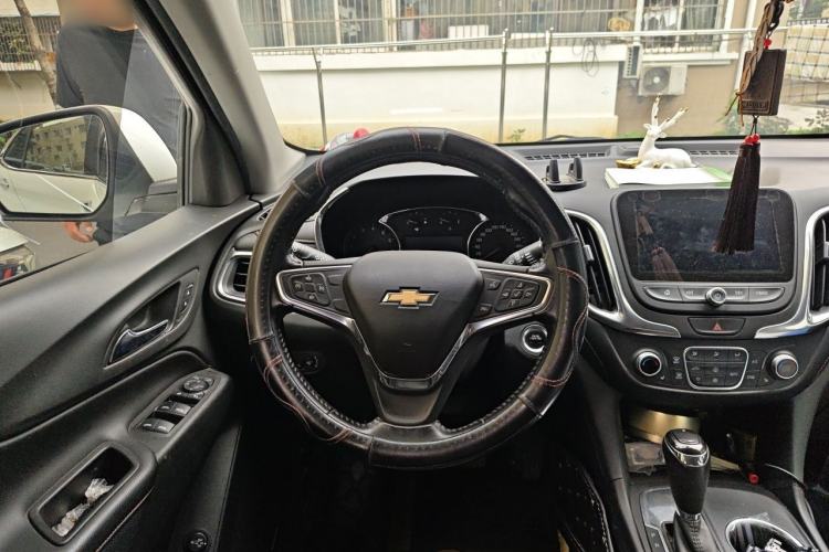 Used Chevrolet Equinox 2019 535T Automatic YuJie Edition China VI Steering Wheel