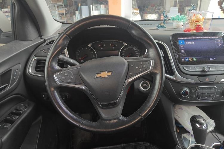 Used Chevrolet Equinox 2019 535T Automatic YuJie Edition China V Standard Steering Wheel