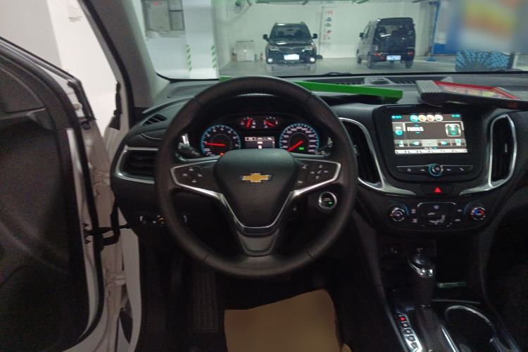 Used Chevrolet Equinox 2019 535T Automatic Chijie Edition China VI Steering Wheel