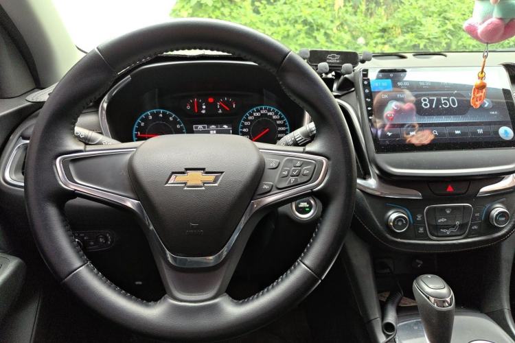 Used Chevrolet Equinox 2019 535T Automatic Lingjie Edition China VI Standard Steering Wheel