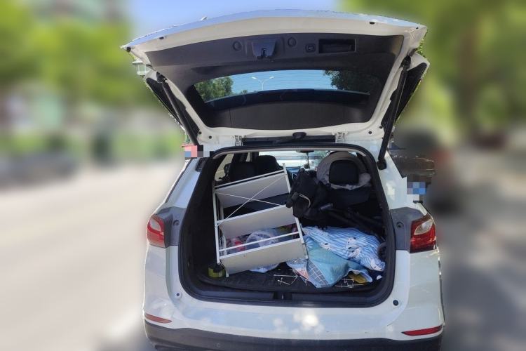 Used Chevrolet Equinox 2019 535T Automatic YuJie Edition China V Standard Trunk
