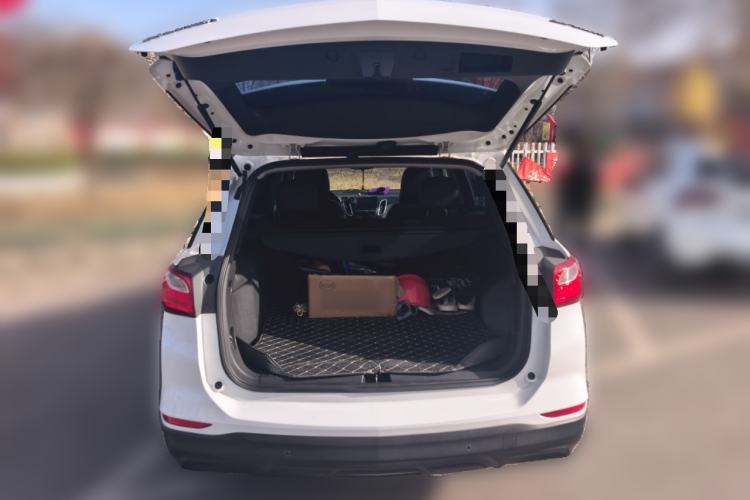 Used Chevrolet Equinox 2019 535T Automatic Chijie Edition China VI Trunk