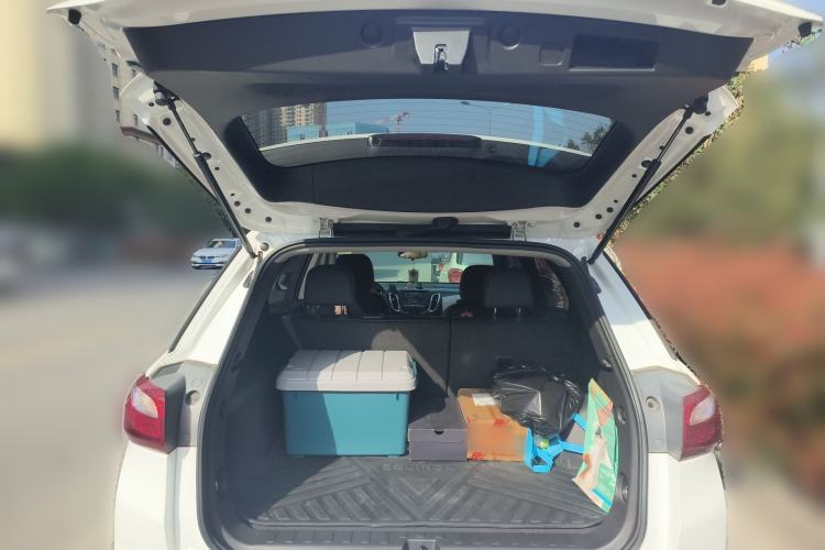Used Chevrolet Equinox 2019 535T Automatic Chijie Edition China VI Trunk