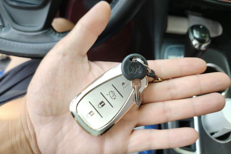 Used Chevrolet Equinox 2019 535T Automatic YuJie Edition China V Standard Vehicle Key