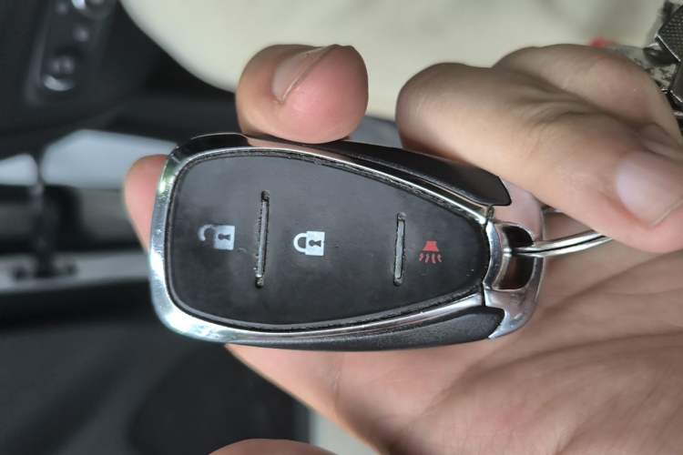 Used Chevrolet Equinox 2019 535T Automatic Chijie Edition China VI Vehicle Key