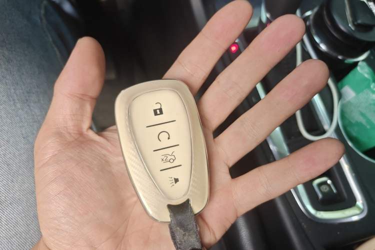Used Chevrolet Equinox 2019 535T Automatic YuJie Edition China V Standard Vehicle Key