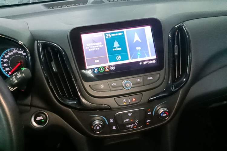 Used Chevrolet Equinox 2021 535T Chijie Edition Audio And AC Panel